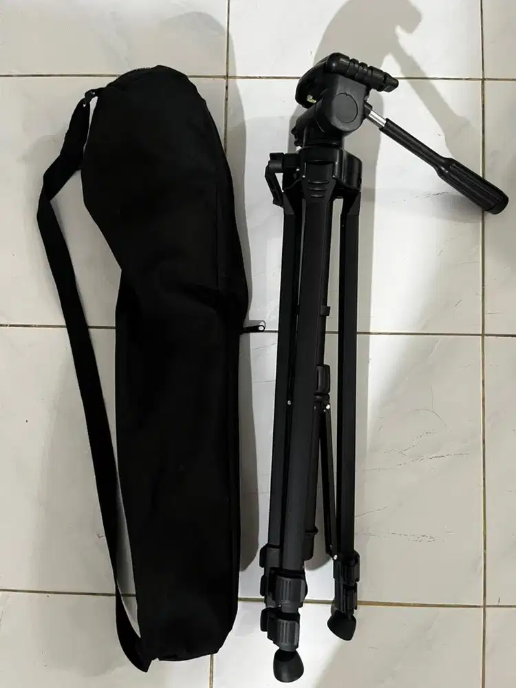 Tripod Kamera Proffesional