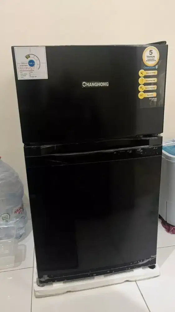 Kulkas Mini Changhong 2 Pintu 108L