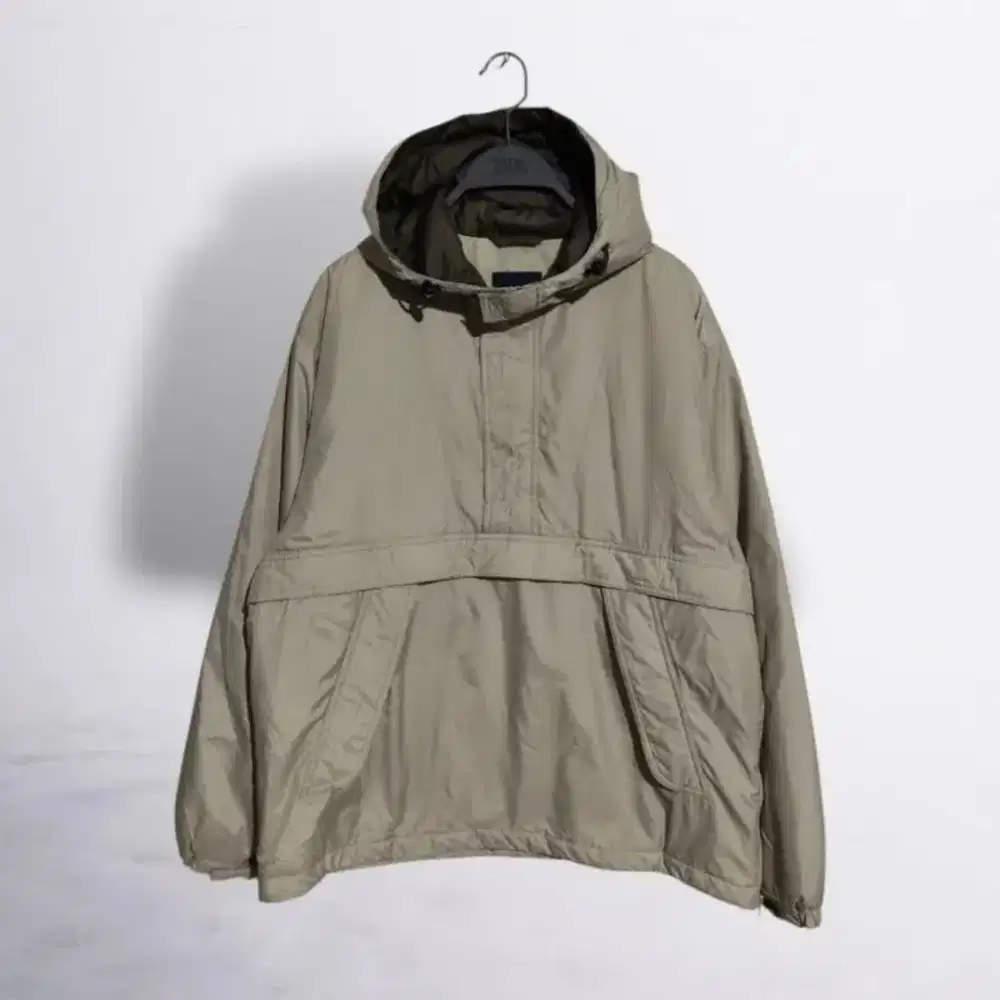 Jaket Anorak Uniqlo