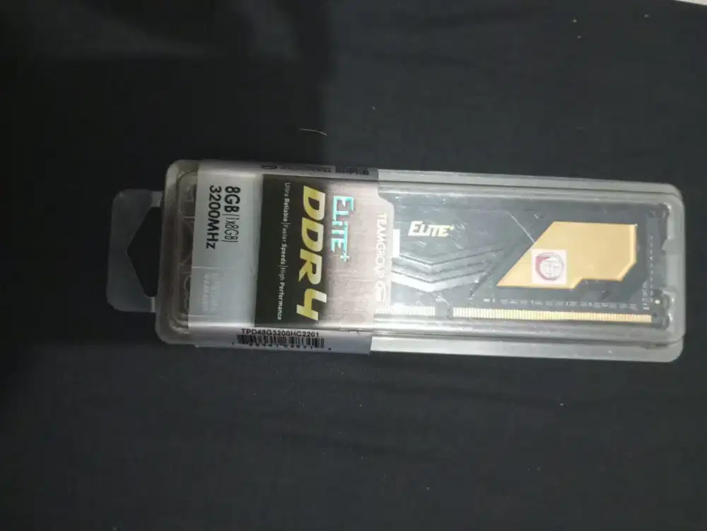 RAM DDR4 TEAM ELITE+ 8GB  3200 MHz