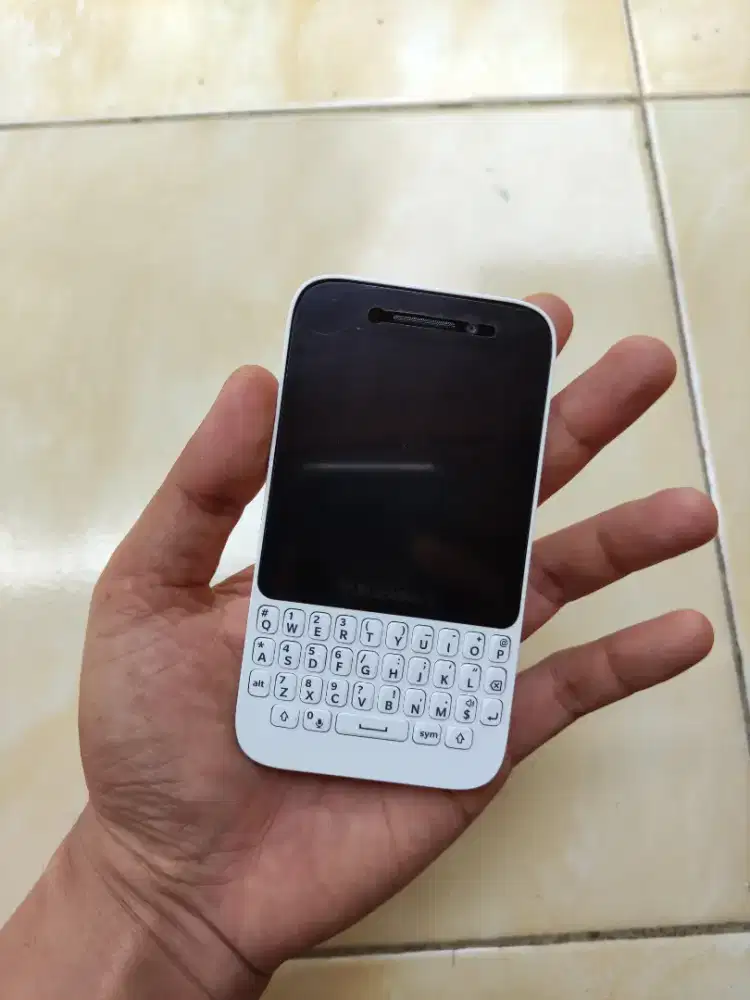 Blackberry Q5 Ori mulus