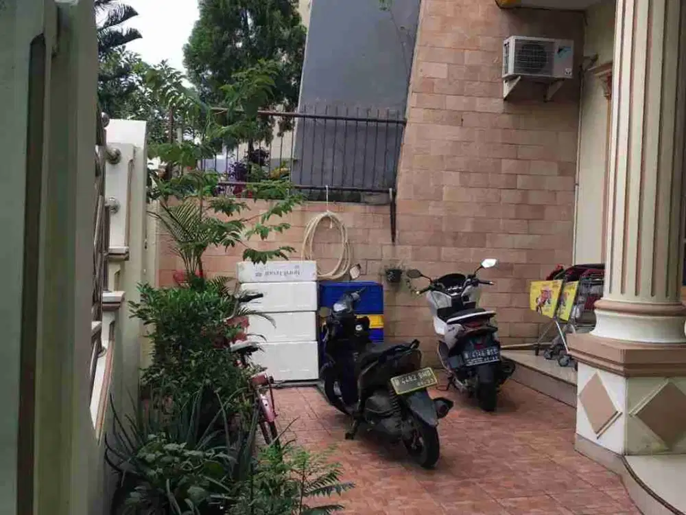 Rumah Taman Palem Lestari