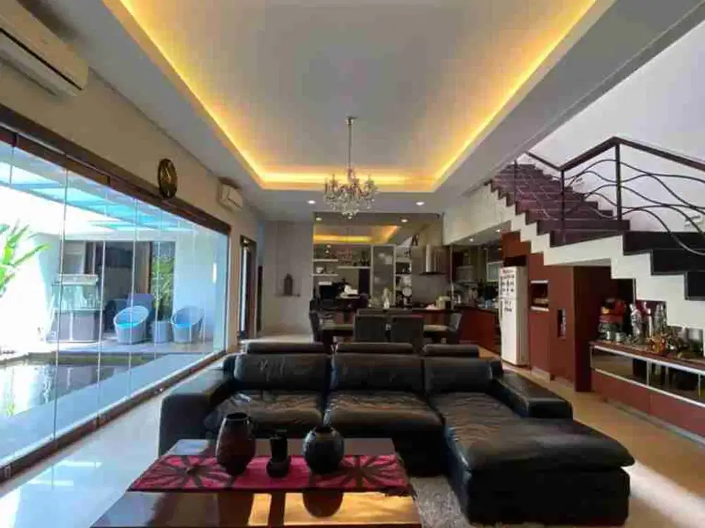 Dijual Rumah Lux Singgasana Pradana