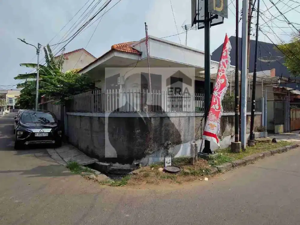 Jual cepat di bawah pasaran rumah hoek di Rawamangun posisi hoek yang jarang ada!!!  Properti Ekslusif.
