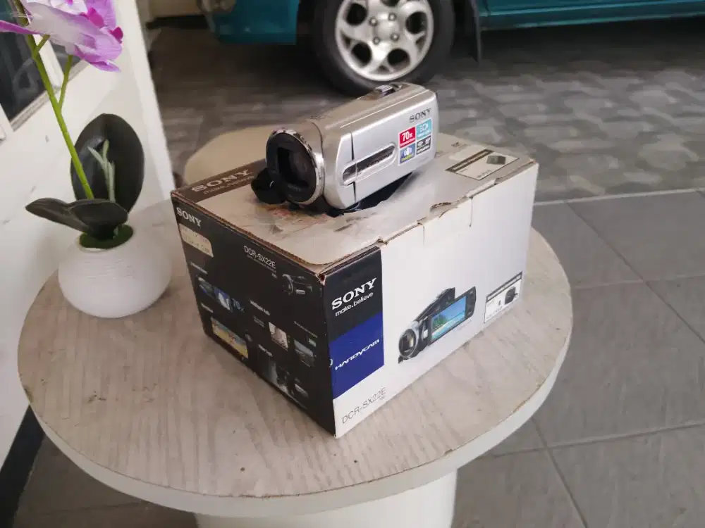 SONY HANDYCAM DCR-SX22E