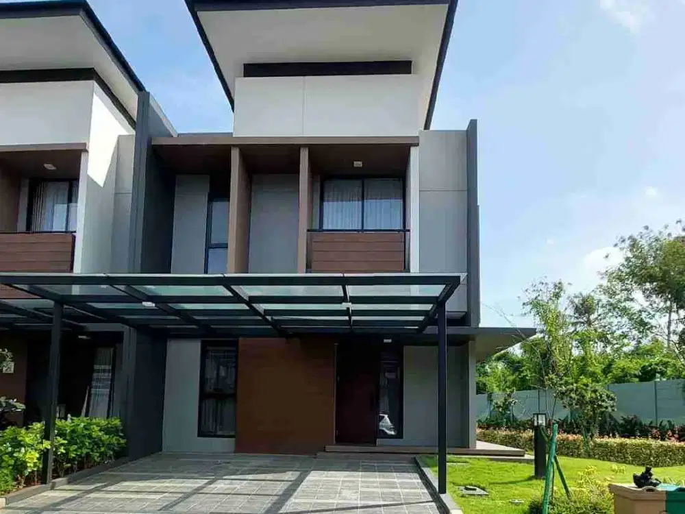 Dijual cepat Rumah 2 lantai di Summarecon Bekasi
