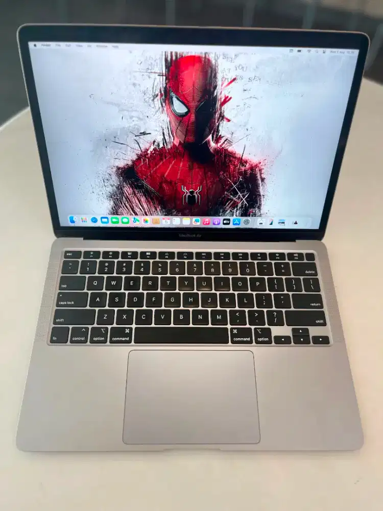 MacBook Air 2020 i5/8/256 pemakaian pribadi