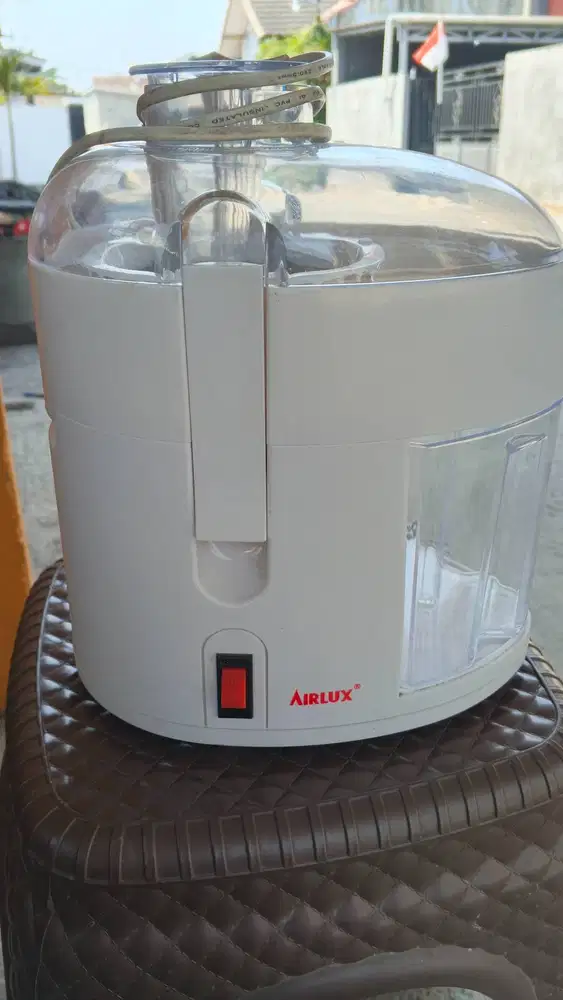 Juicer  Electric AIRLUX