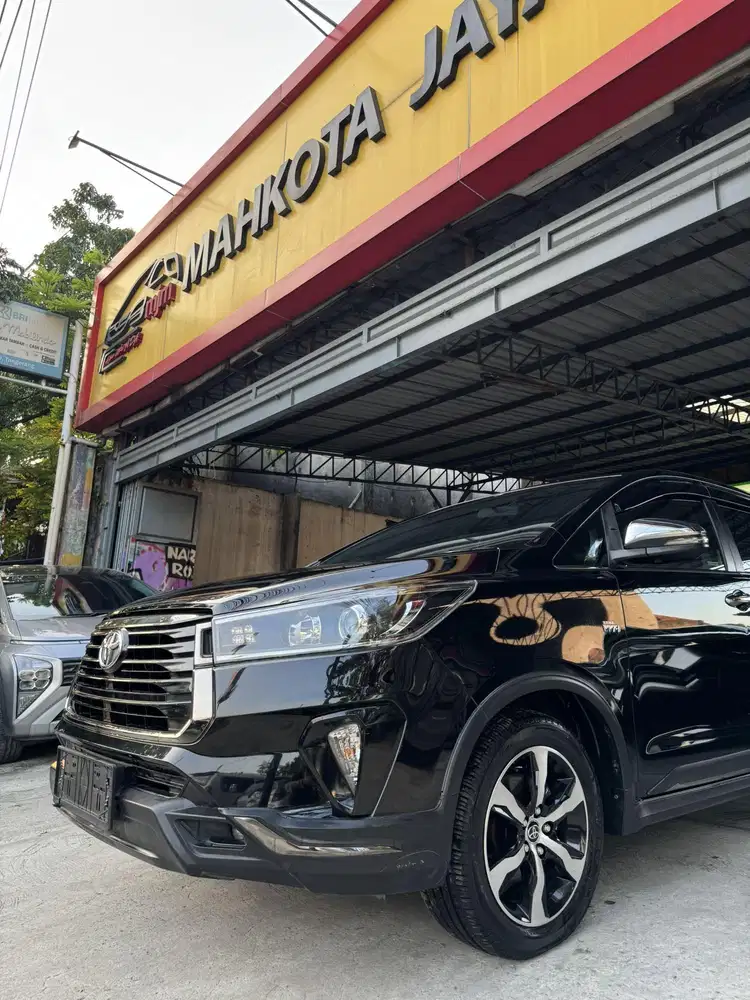 TOYOTA INNOVA VENTURER 2.0 AT 2022(LASTEDITION)KM40RB/RECORD/PJK5-27!!