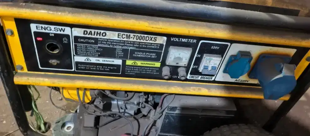 Genzet bensin Daiho 7000 watt