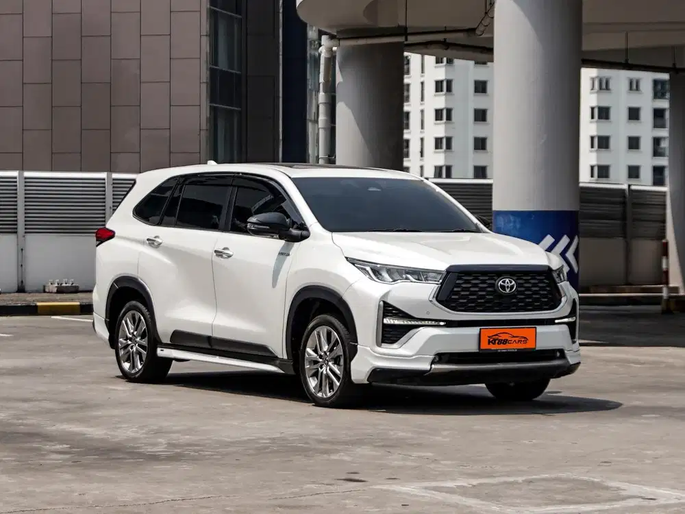 Toyota Zenix Q Hybrid Modelista Tahun 2023