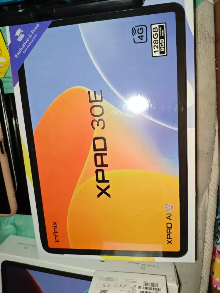 Tablet infinix XPAD 30E 4/128 bisa kartu SIM card sinyal 4G LTE