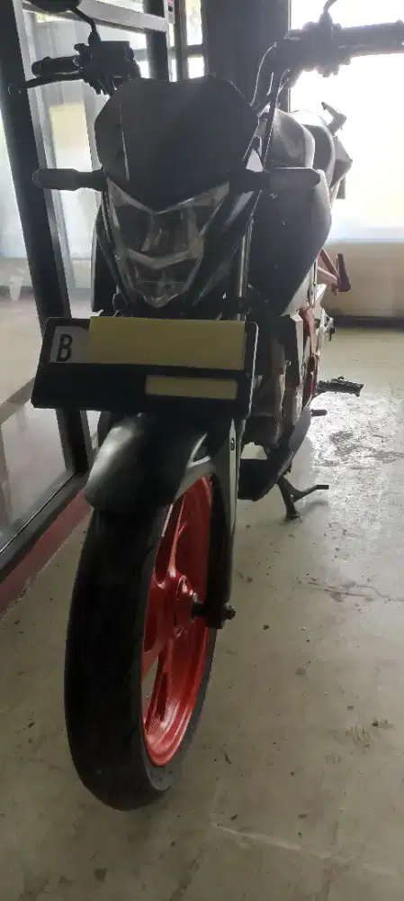 CB150R StreetFire 2016 special edition/red