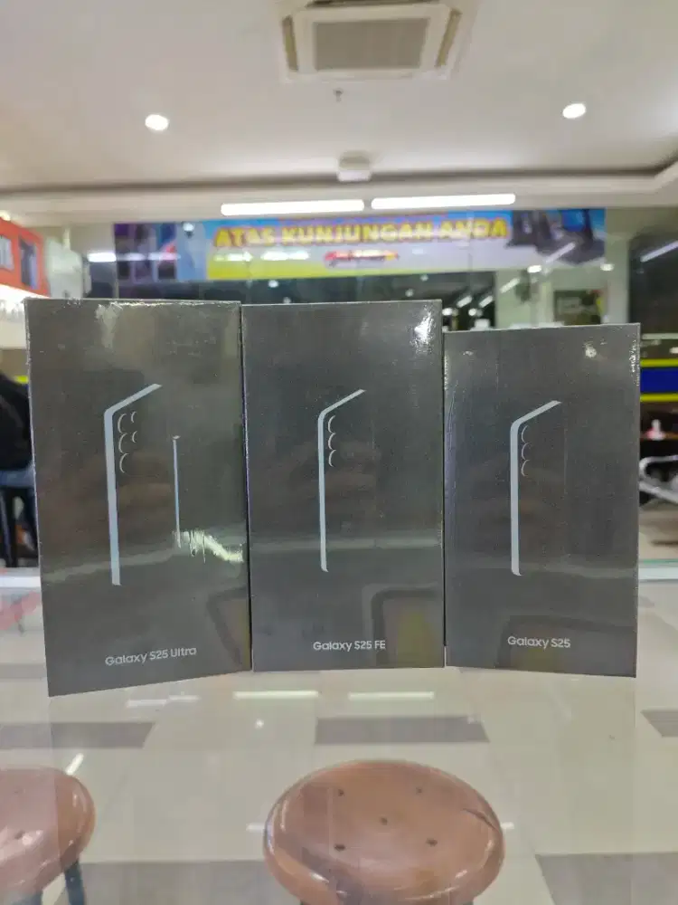 Samsung galaxy S25 ultra ram 12gb danjg base basic FE garansi resmi