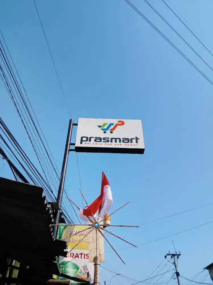 Papan nama kantor atau toko