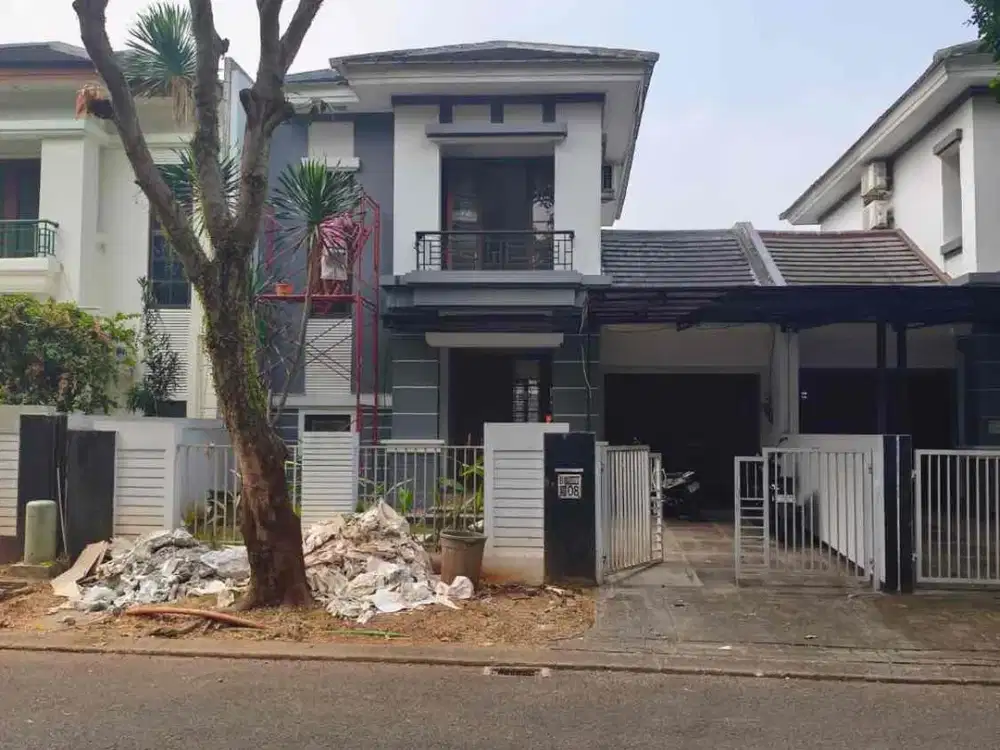 Rumah Rapi Siap Huni Depan Taman Delatinos BSD