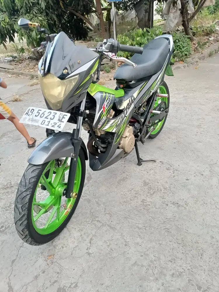 Suzuki satria Fu th 2012