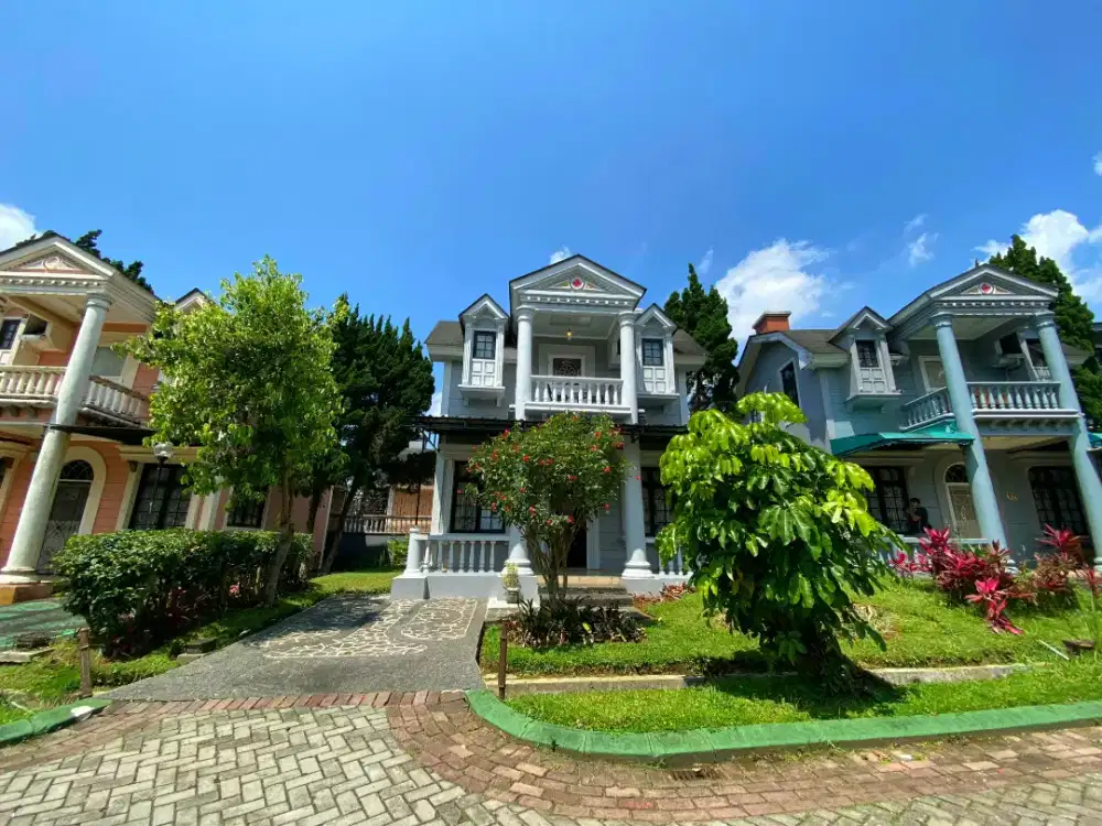 Di jual Butuh vila siap huni 2 LT harga murah 450 jt lokasi di Cipanas