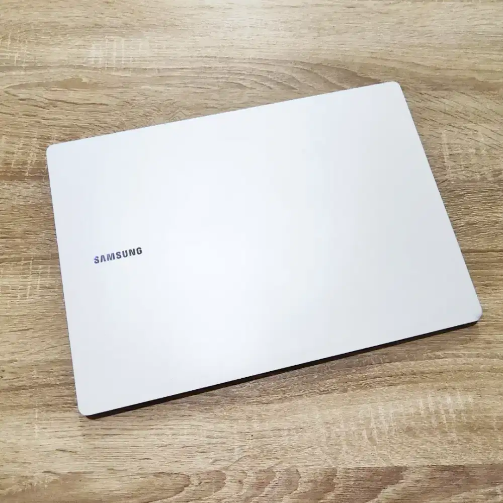 Laptop Samsung Book 4 Pro 16 inch (16/512) Touchscreen