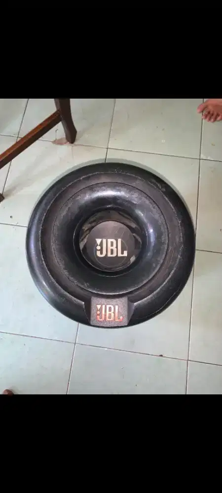 JBL SUBWOOFER NORMAL