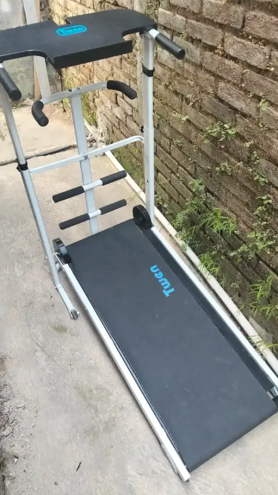 Treadmill manual. Alat olahraga fitnes gym