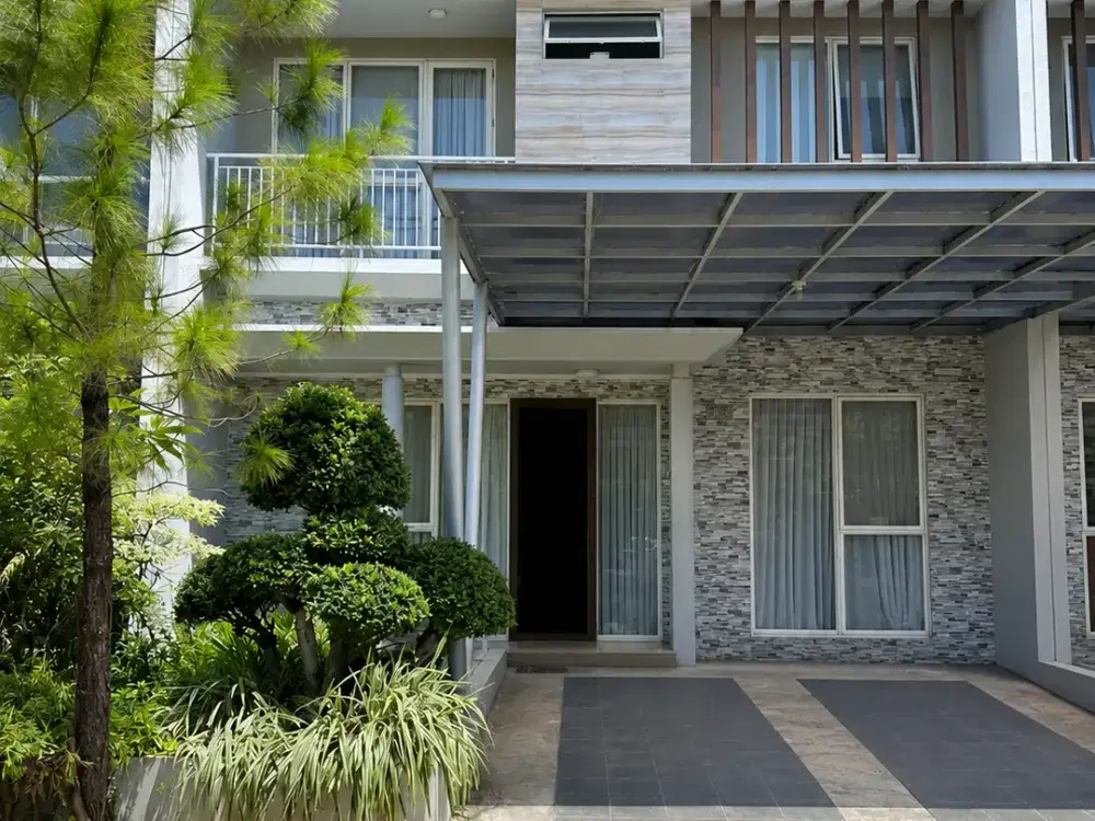 JUAL DI BAWAH HARGA PASAR! 
RUMAH CLUSTER MISSISSIPPI – JGC
4+1 Kamar Tidur • Hadap Selatan • Wajib Lihat!