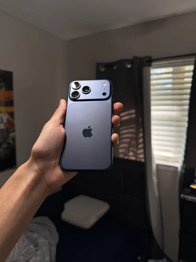 Iphone 17 Promax 256 gb garansi on super mulus