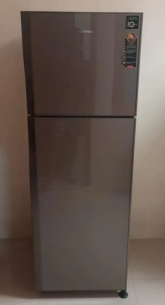 Kulkas polytron ukuran 2pintu