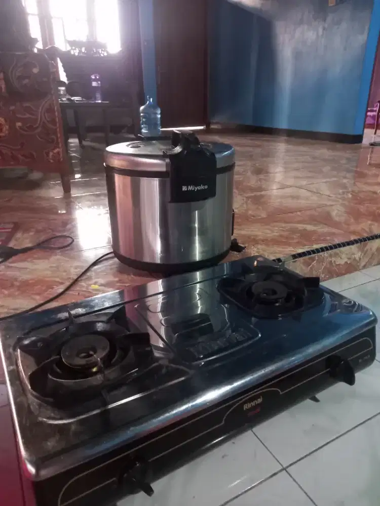 jual cepat ,bekas no minus baru setahun beli