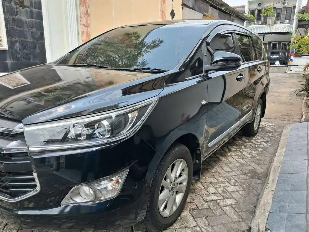 Toyota Kijang Innova Reborn 2018 V Luxury Bensin