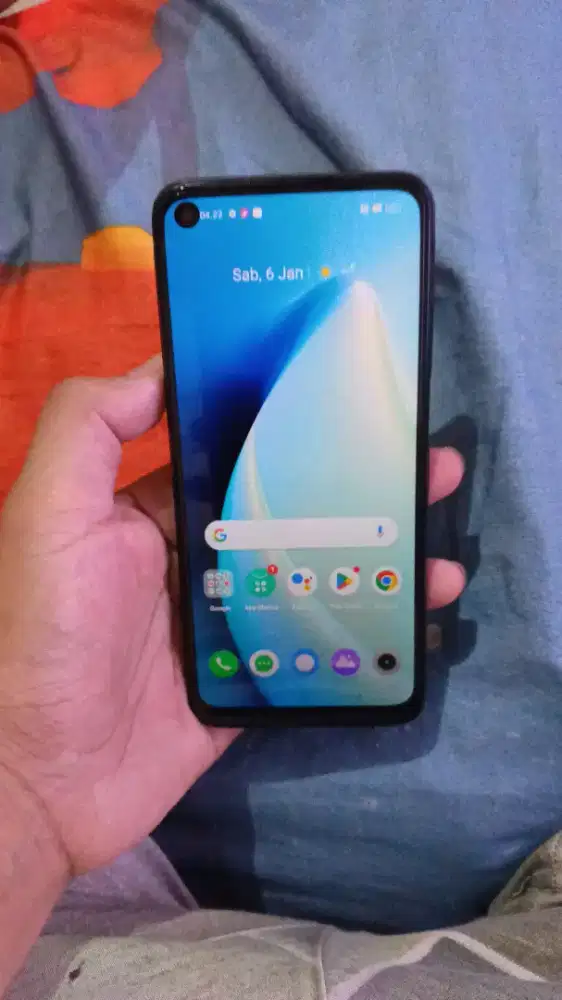 Realme 8 5g (8/128) tt & maharr