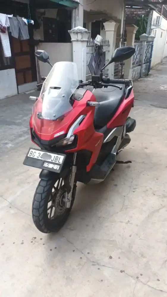 ADV ABS 2024 Merah Merona