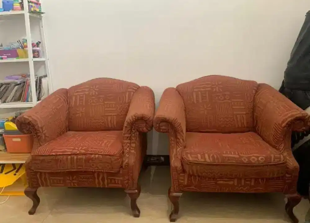 sofa 2 seats bekas