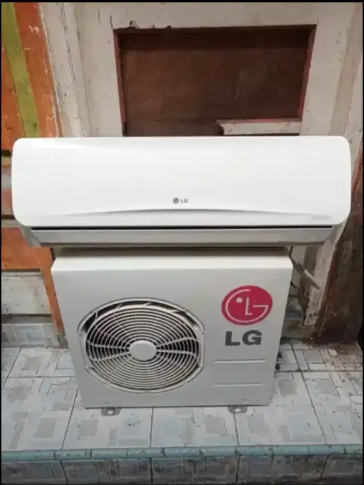 AC 1/2 pk low Watt R 410 merk LG 360 W