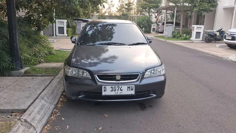 Honda Accord 2000 Bensin