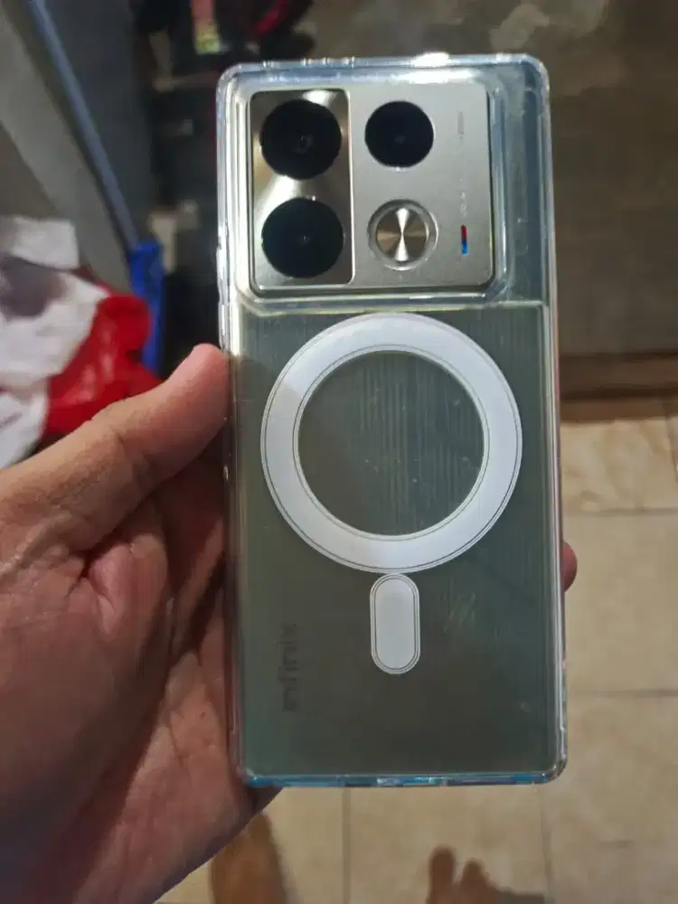 Infinix note 40 pro 4G 8/256 fullset + magpad
