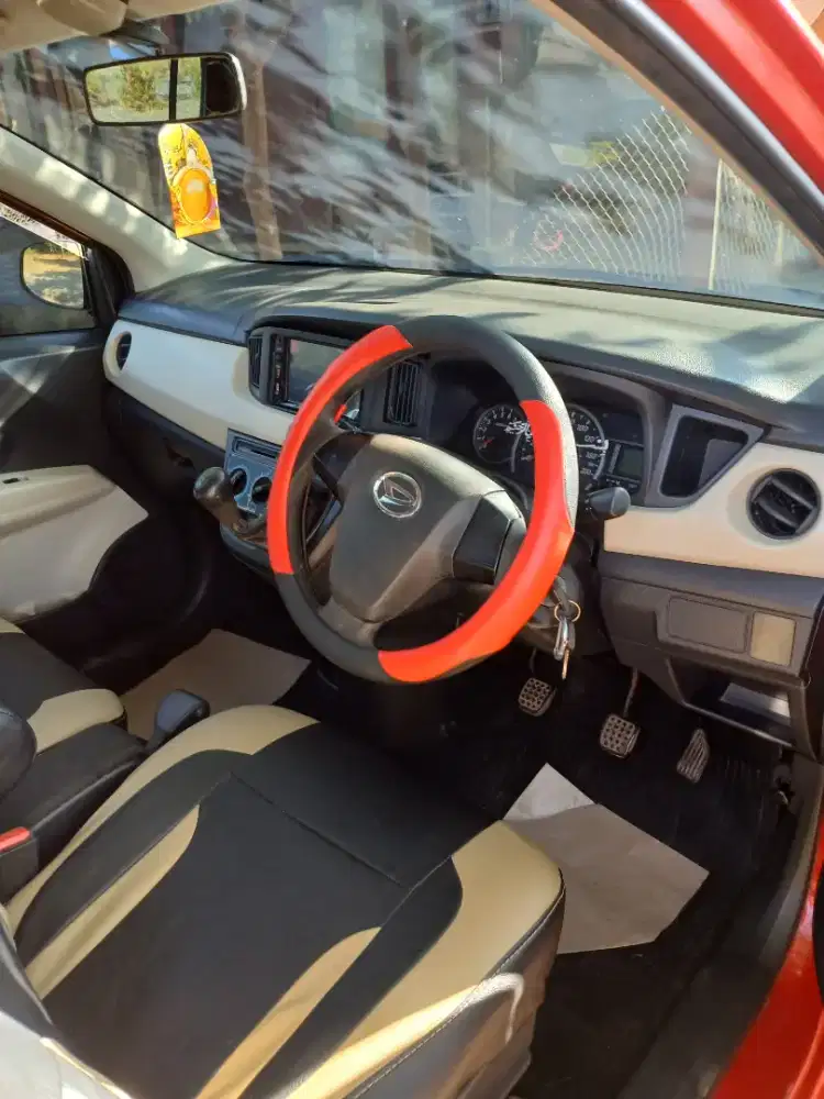 Djual mobil PRIBADI uSigra 2017 manual type M surt lngkp mobil siap pk