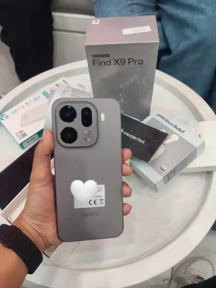 OPPO FIND X9 PRO