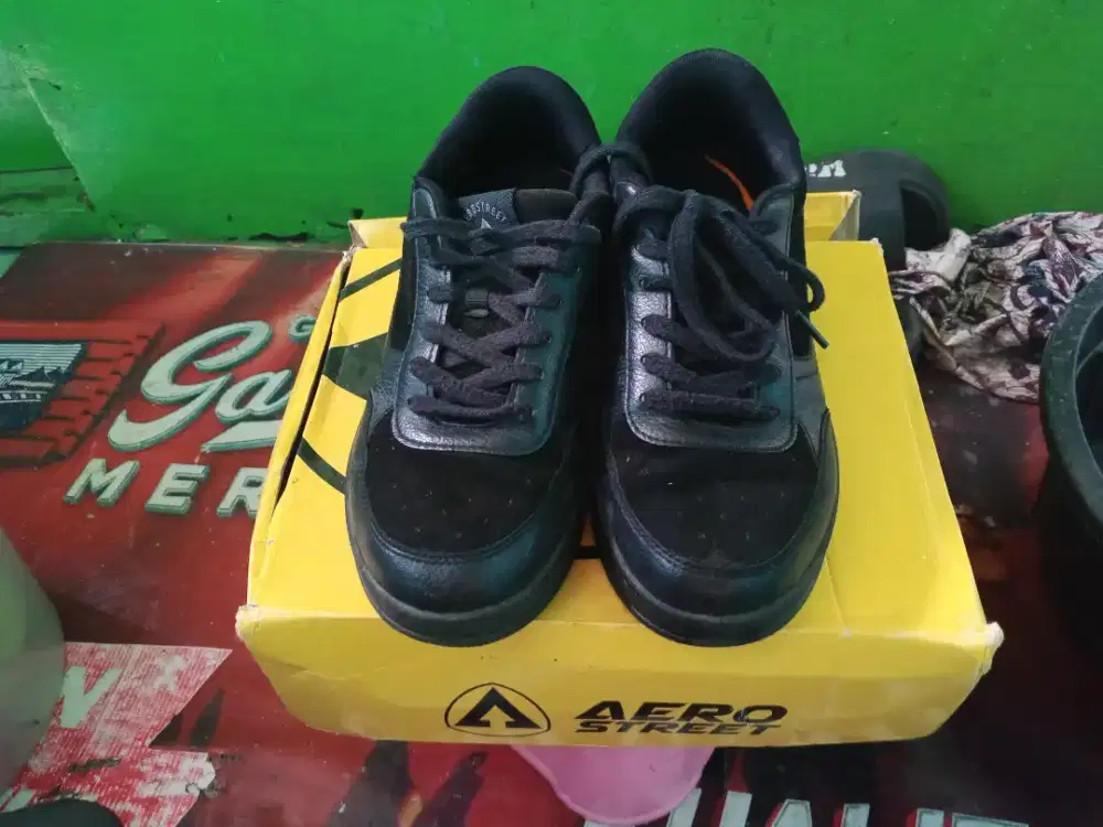 Di jual sepatu aero street