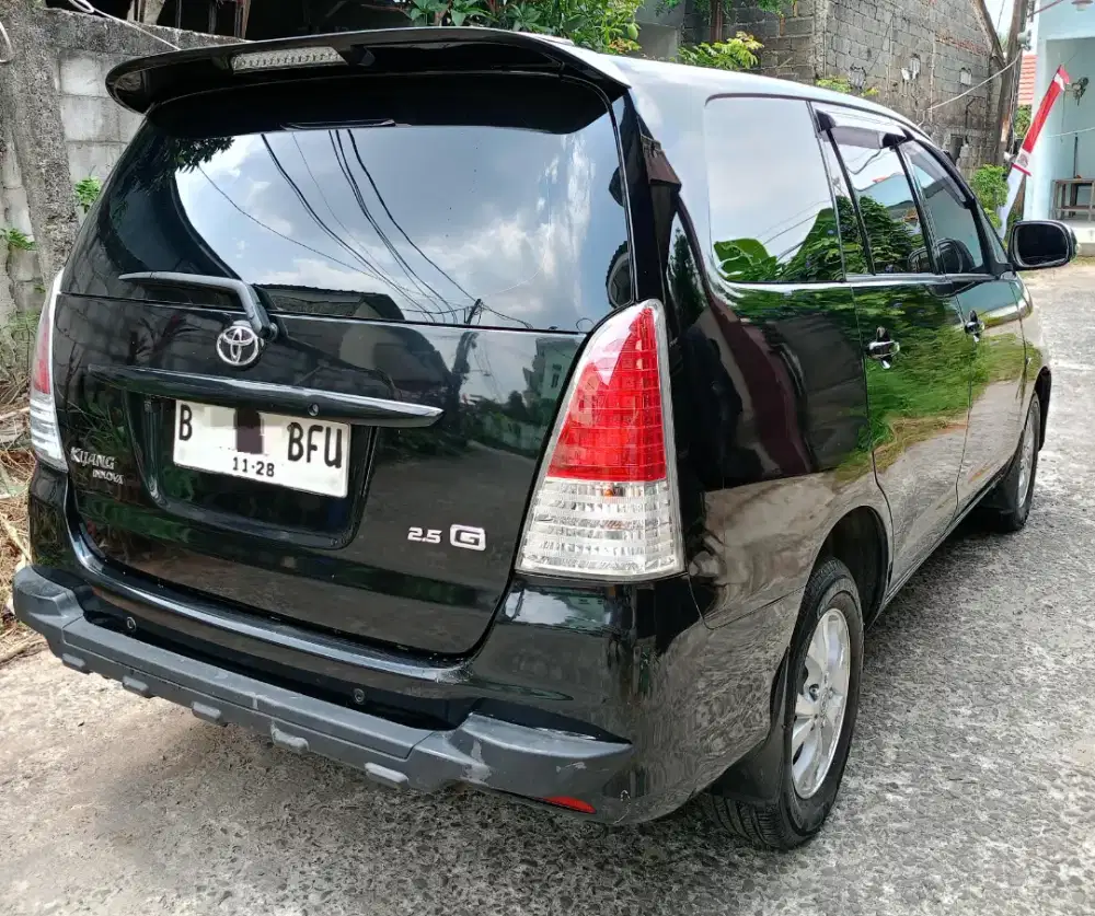 Toyota Kijang Innova 2009 Diesel
