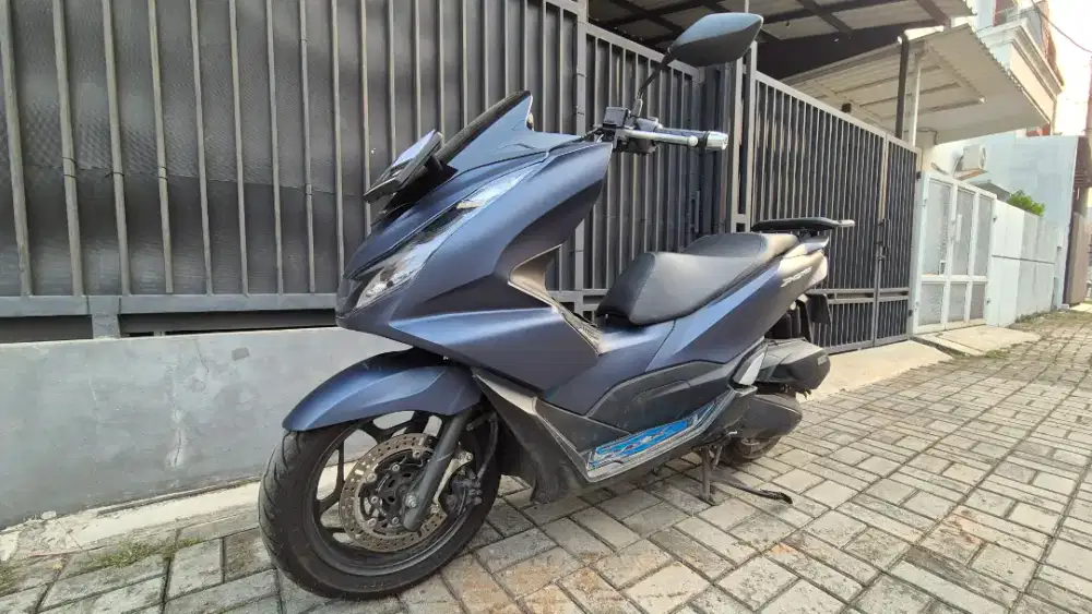 Honda PCX 160 2023 Royal matte blue CBS