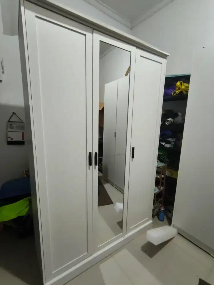 Lemari Brimnes Ikea