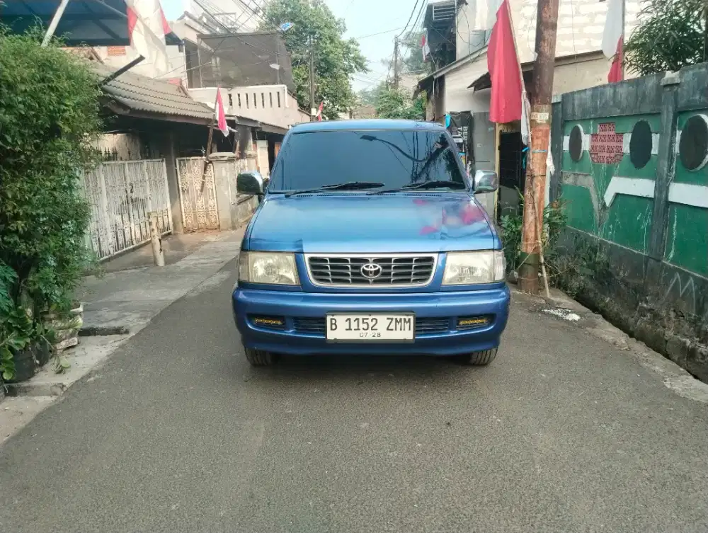 Toyota kijang Lsx 1.8 efi th 2000