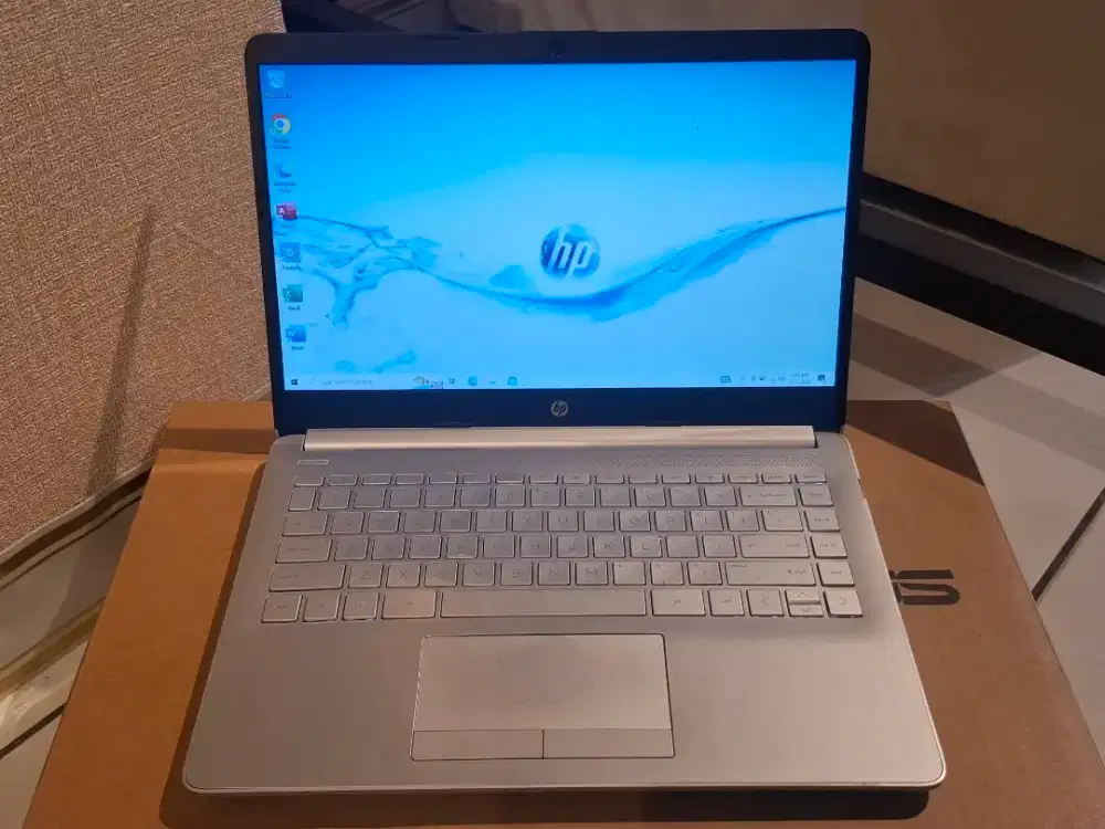 Laptop Hp cf2xxx,Intel Core I5 Gen 10,Vga Radeon 530 Series,Ram 4/128