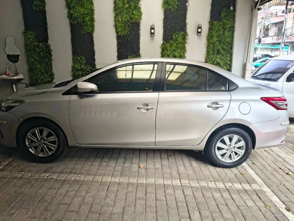 Toyota Vios 2013 E (Matic) – Tangan 1, KM Rendah, Mulus, Jarang Pakai
