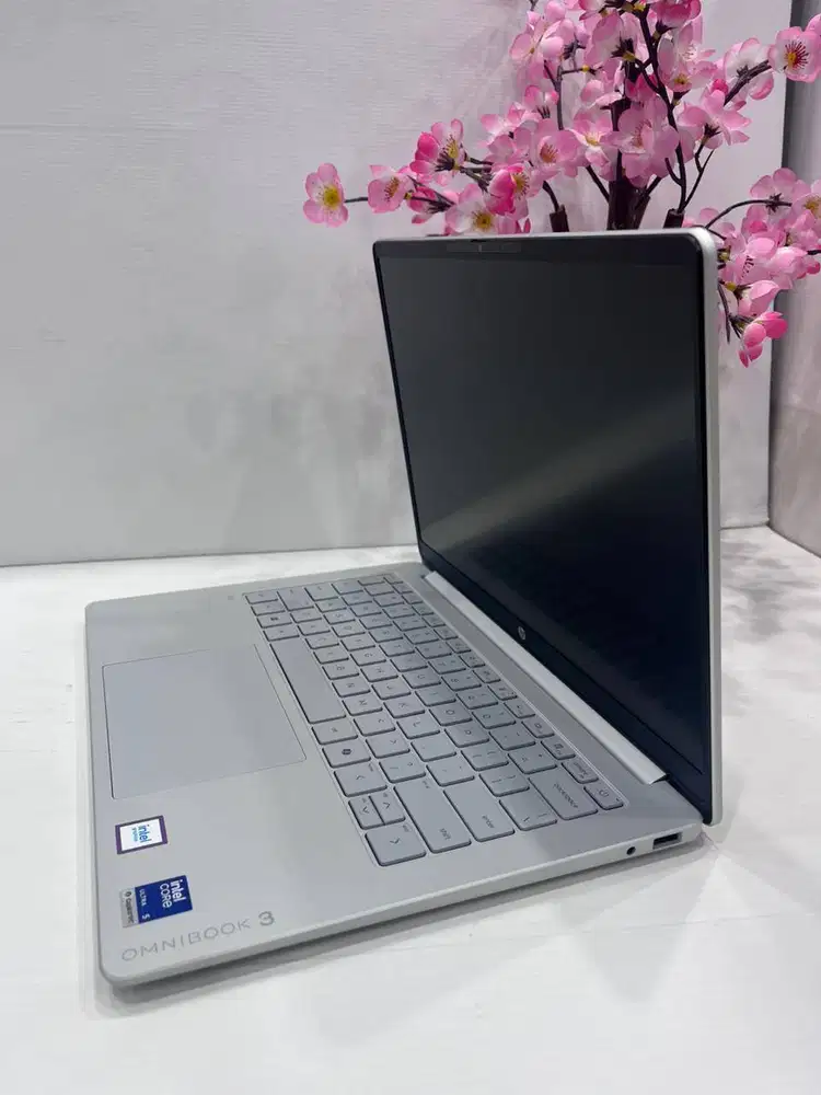 Laptop HP Omnibook 3 HS0022TU Core Ultra 5-325 16GB SSD 512GB