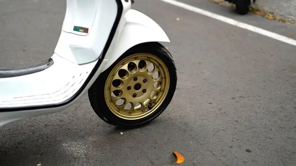 VESPA PRIMAVERA IGET ABS 2018