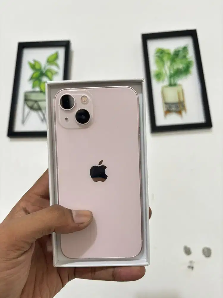 iPhone 13 128GB Pink