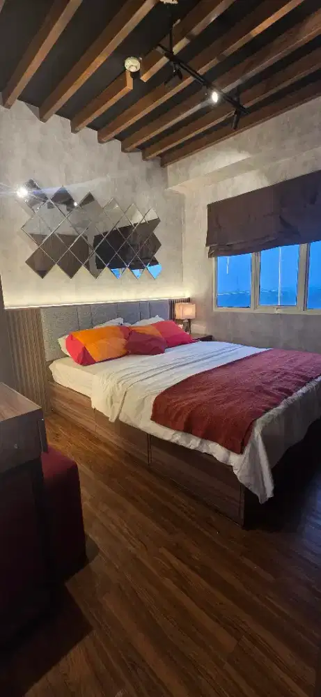 Disewakan apartemen luxury full furnished, 3br, Podomoro Golf View