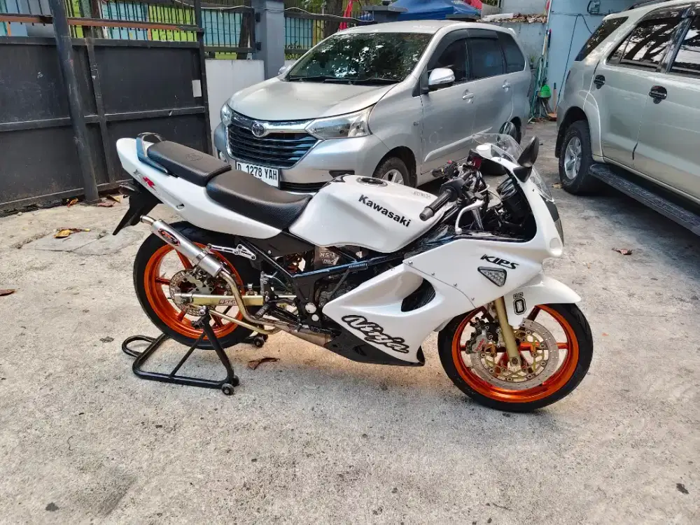 Ninja RR Old putih 2008